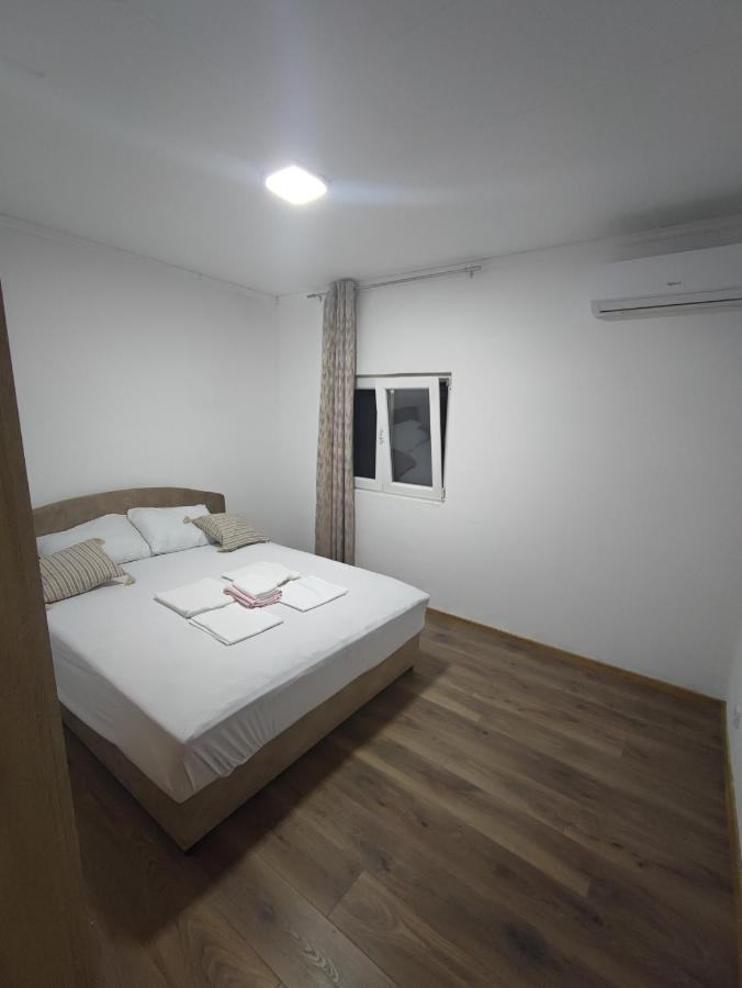 Hidden Villa Apartments Котор Екстериор снимка