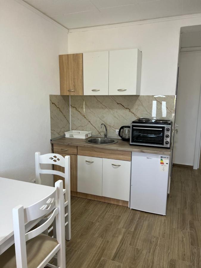 Hidden Villa Apartments Котор Екстериор снимка