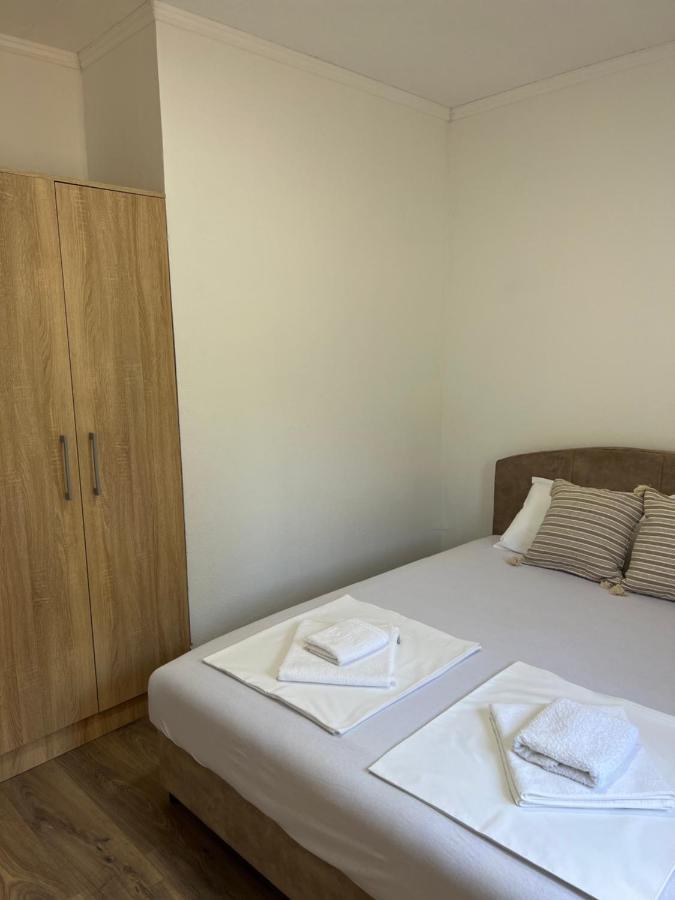 Hidden Villa Apartments Котор Екстериор снимка