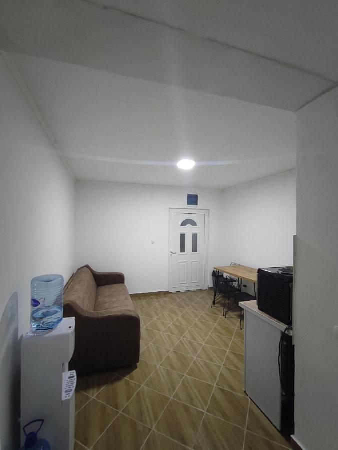 Hidden Villa Apartments Котор Екстериор снимка